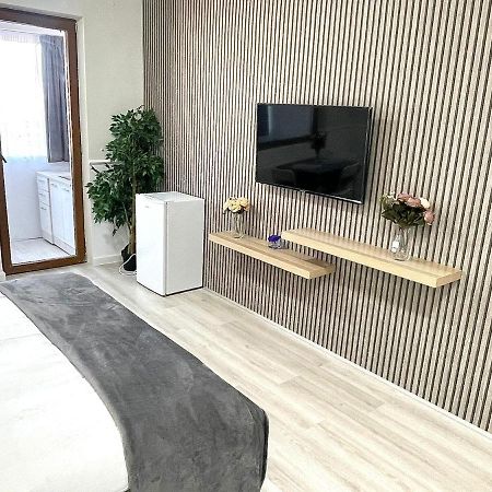 Baneasa Luxury Apartaments Bucureşti Ngoại thất bức ảnh