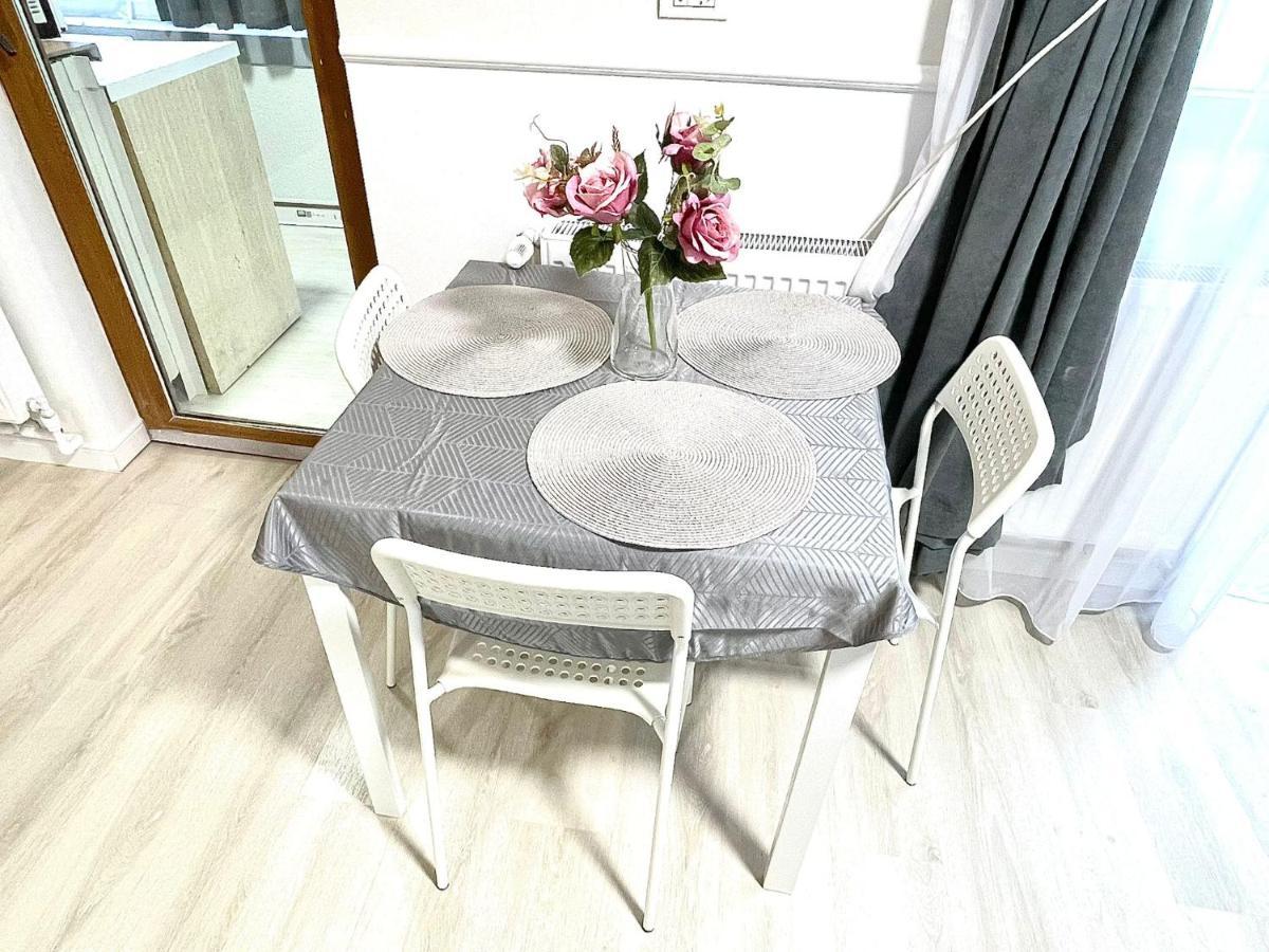 Baneasa Luxury Apartaments Bucureşti Ngoại thất bức ảnh