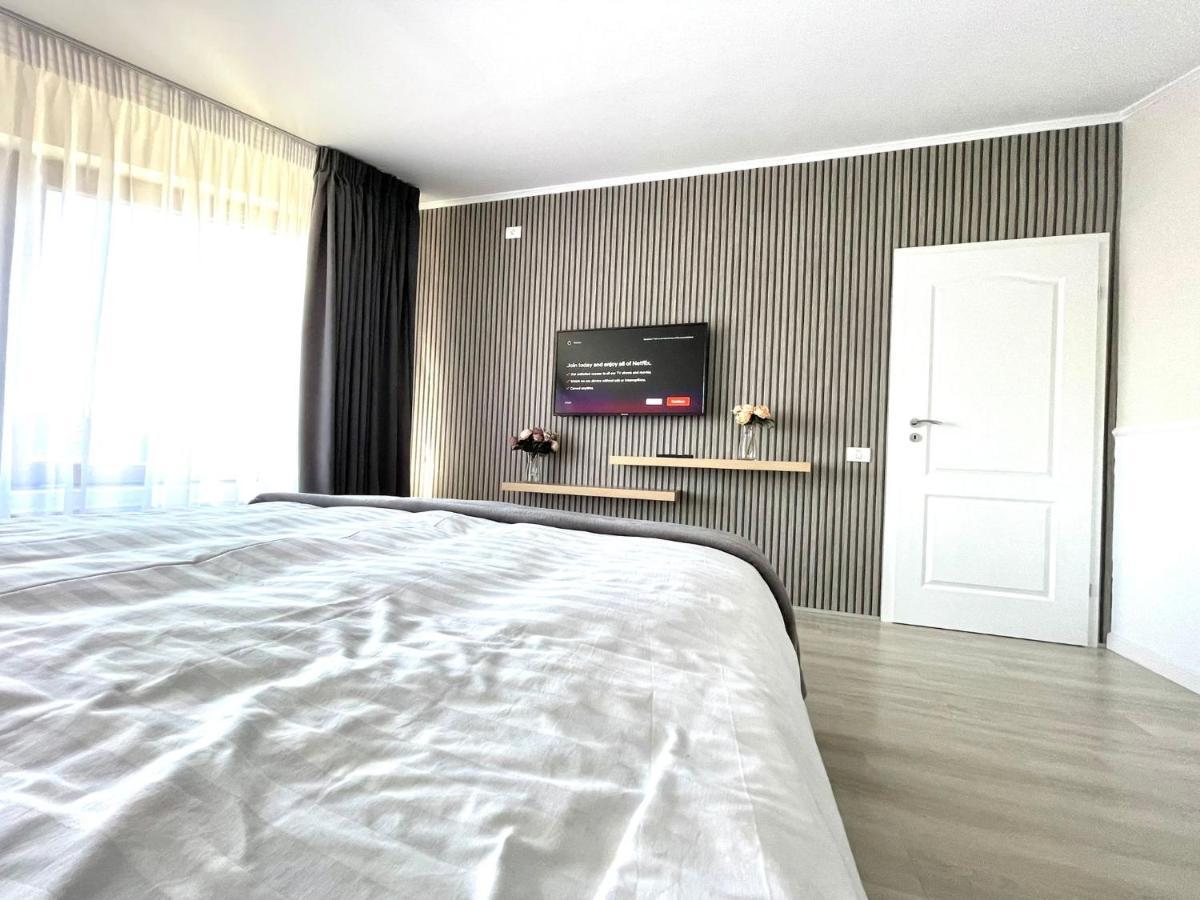 Baneasa Luxury Apartaments Bucureşti Ngoại thất bức ảnh