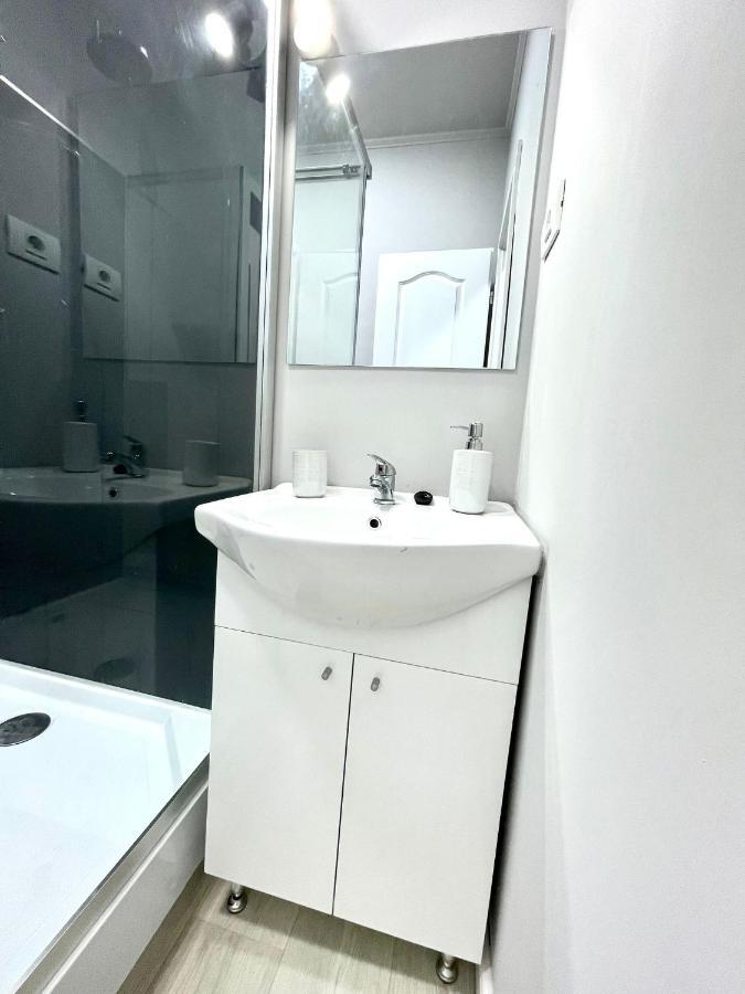 Baneasa Luxury Apartaments Bucureşti Ngoại thất bức ảnh