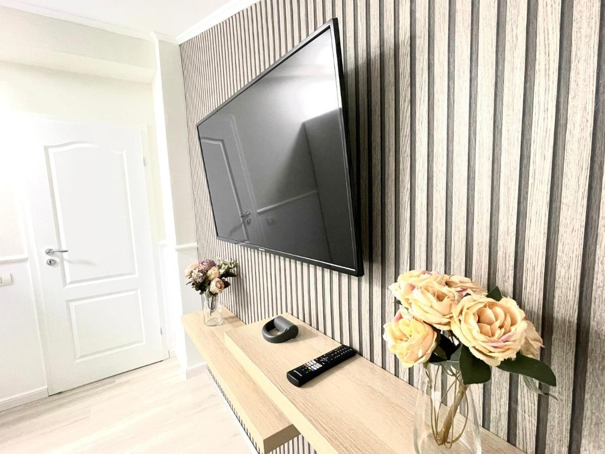 Baneasa Luxury Apartaments Bucureşti Ngoại thất bức ảnh