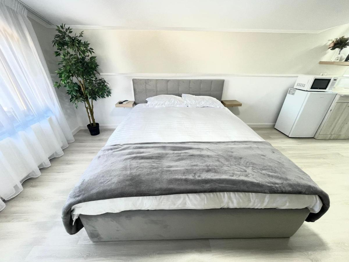 Baneasa Luxury Apartaments Bucureşti Ngoại thất bức ảnh